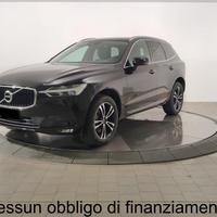 VOLVO Xc60 B4 Mild Hybrid (D) Awd Geartronic Momen