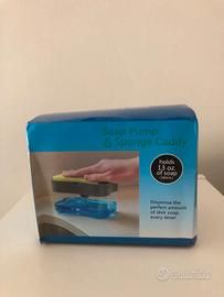 Dispenser con portasapone e spugna