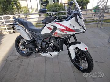 ZONTES 703 SUPER ADVENTURE