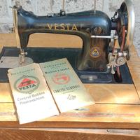 macchina da cucito Vesta antiquariato