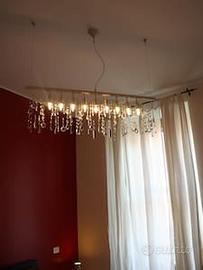 Lampadario di design con pendenti in cristallo