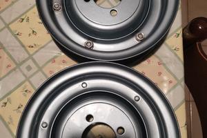 cerchi già restaurati vespa vb1 o faro basso