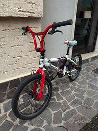 BMX Jigsaw (Bianca e Rossa)