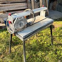 tagliapiastrelle ad acqua 