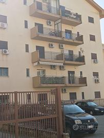 Quattro vani in residence con posto auto