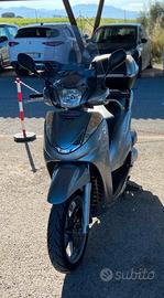 Scooter SH 300