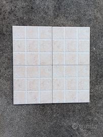 PIASTRELLE 20 X 20 - mq 48