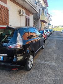 Renault Scenic 1.5 dci diesel 