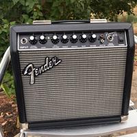 Fender frontman 15 R