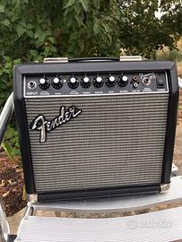 Fender frontman 15 R