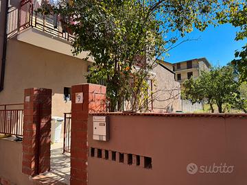 Casa indipendrnte con giardino e vista panoramica