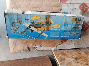 Sega angolare per zoccolini e cornici