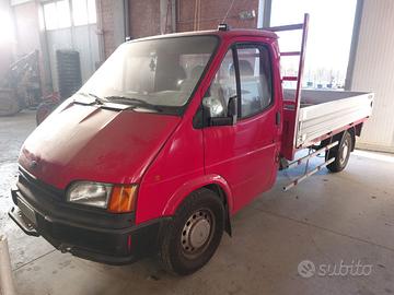 Ford Transit cassone aperto