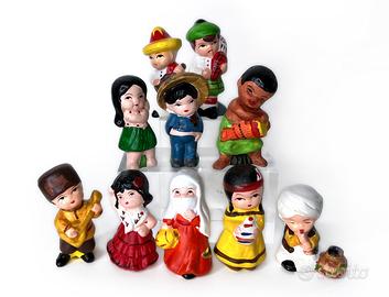 BAMBINI DEL MONDO statuette in gesso