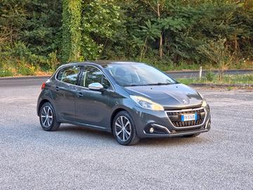 Peugeot 208 PureTech 82 5 porte Allure E6b Manuale