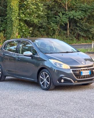 Peugeot 208 PureTech 82 5 porte Allure E6b Manuale