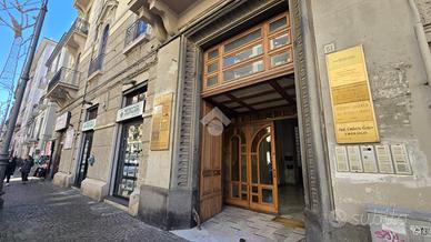 5 LOCALI A SALERNO