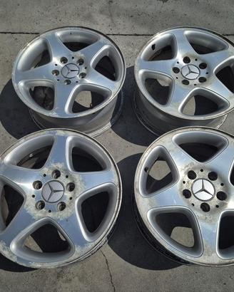 Cerchi In Lega Da 16" Per Mercedes Classe C W203