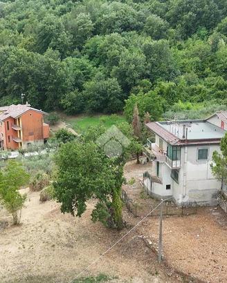 CASA INDIPENDENTE A ROCCABASCERANA