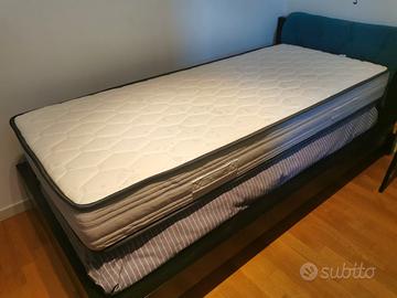Materasso con molle insacchettate indipendenti