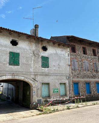 Rustico di ampia metratura a prezzo vantaggioso!