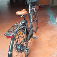 Moma Bikes E-bike 28