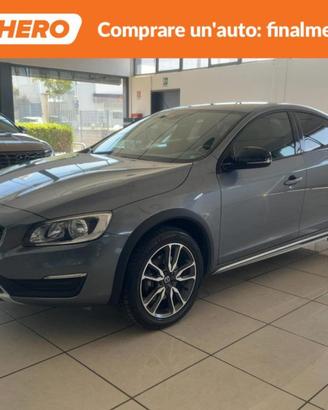VOLVO S60 Cross Country D3