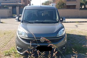 DOBLO COMBI AUTOCARRO 5 POSTI