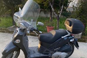 Kymco people 250