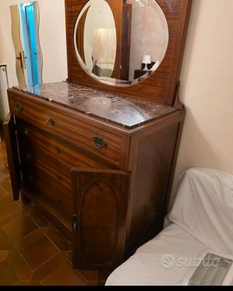 Como' e comodini d'epoca