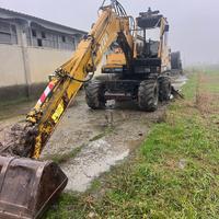 Escavatore scavatore laltesi 222G