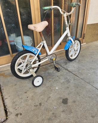 bici da bambina 2-4 anni funzionante 