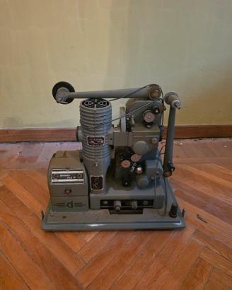 Proiettore Vintage Dominator 