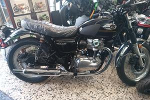 Kawasaki W 800 modello 2025