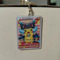 portachi Pikachu Charizard X – acrilico 3,4x5,2 cm