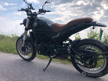 Benelli Leoncino 500 trail