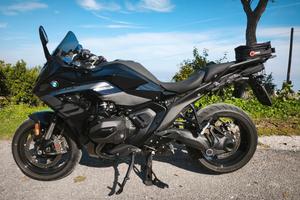 R 1300 Rs