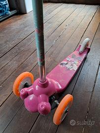 Monopattino tre ruote