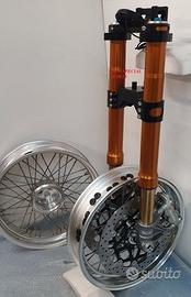 CAFE RACER AVANTRENI SU MISURA FORCELLE OHLINS