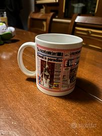 Tazza celebrativa dedicata all'AC Milan