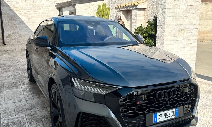 Audi Q8 RS Q8 TFSI V8 quattro tiptronic