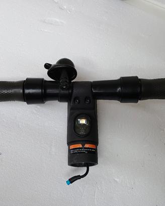 Ninebot manubri completo monopattino E25 