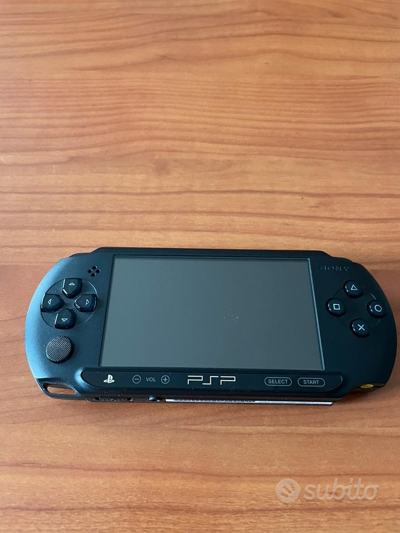 PSP E1004 street Console e Videogiochi In vendita a Vicenza