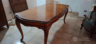 Tavolo rettangolare