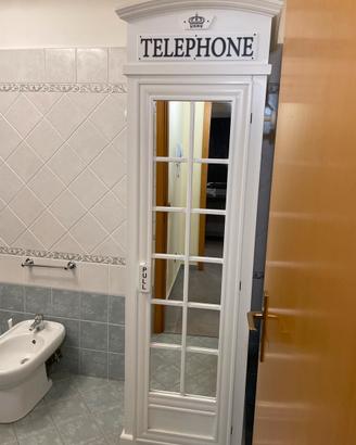 Vetrinetta cabina telefonica inglese