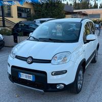 "UNA CHICCA " Fiat Panda 1.3 MJT 4x4 Antartica