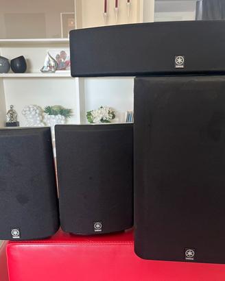 Sistema Home Theater Yamaha 5.1 - Ricevitore HTR-5