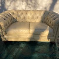 Divano in pelle due posti Chesterfield