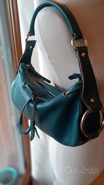 borsa Hogan in pelle martellata turchese 