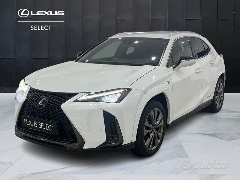 LEXUS UX